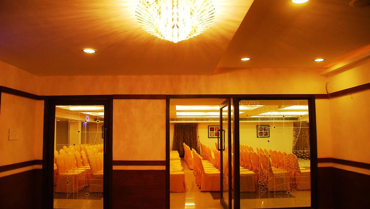 Budget Hotel Khammam Exterior photo